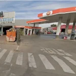Encuentran cuerpo sin vida de un hombre cerca de una gasolinera en Málaga y se investiga si fue atropellado